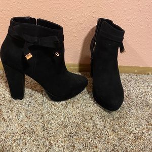 Lauren Conrad high heal booties